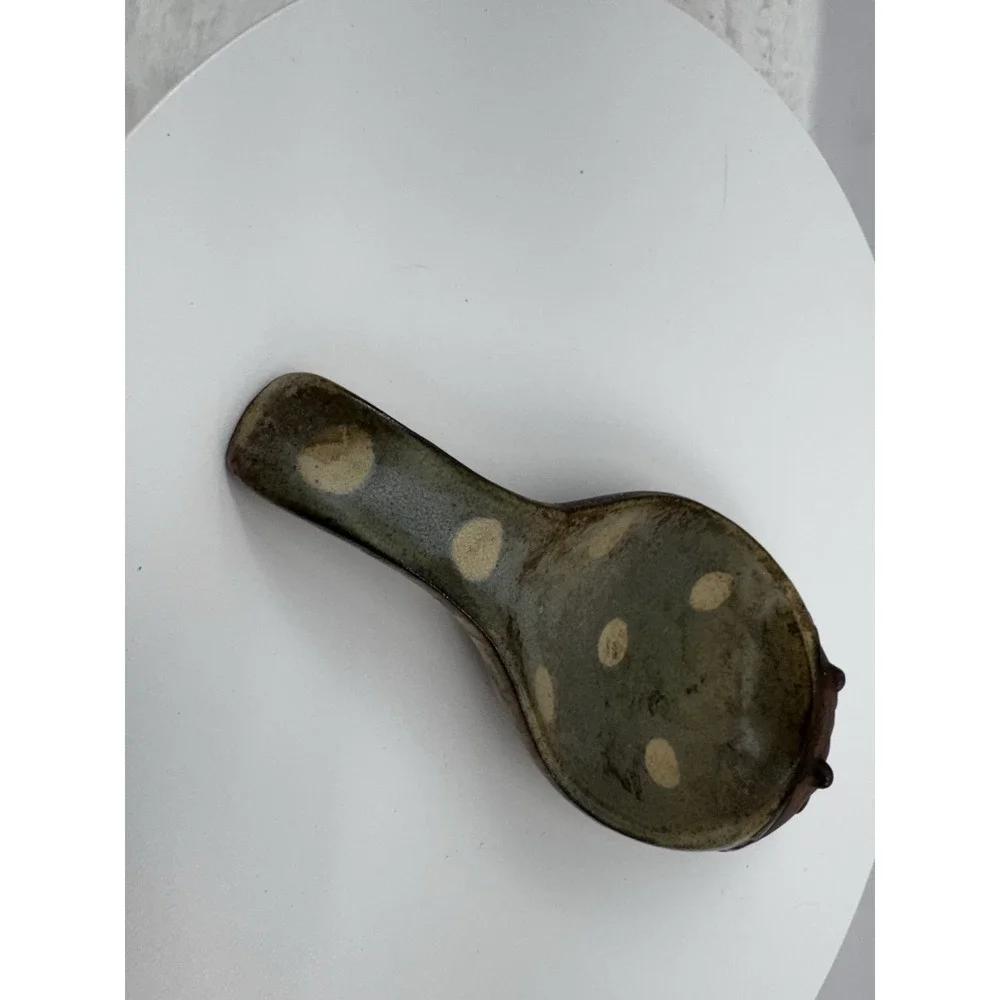 UCTCI Hippo Hippopotamus Spoon Rest Japan Stoneware Art‎ Pottery Polka Dots